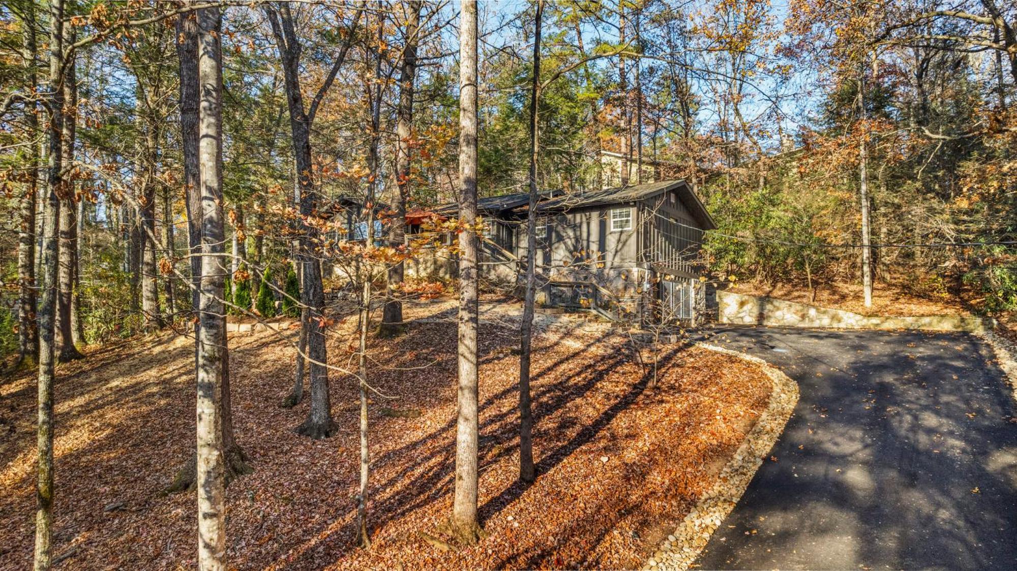 Hidden Hills Hideaway Villa Gatlinburg Exterior photo